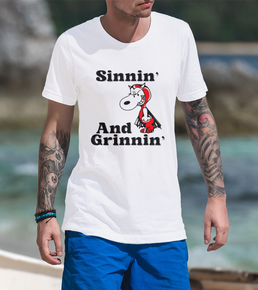 Sinnin' And Grinnin' Snoopy Devil Peanuts Cartoon T-Shirt