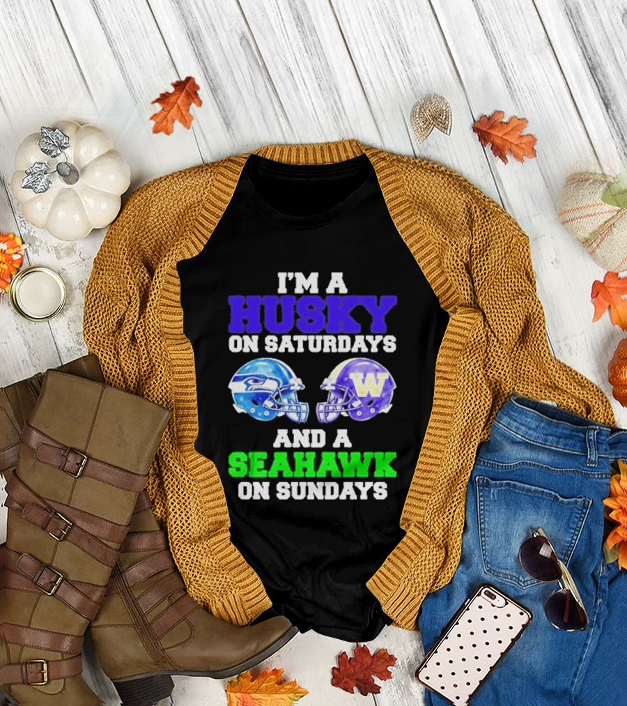 I'm A Husky On Saturdays And A Seahawk On Sundays Football Helmet Helmets T-Shirt