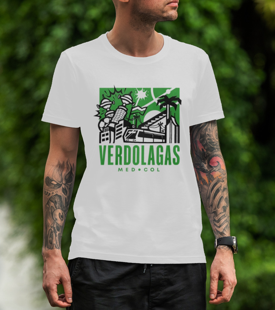 Verdolagas Med Col Medellín Paisa Culture Soccer Skyline Palm Trees T-Shirt