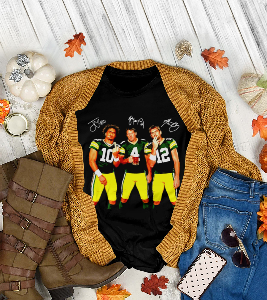 Brett Favre Aaron Rodgers Jordan Love Green Bay Packers Middle Finger Beer Smoking Signatures T-Shirt