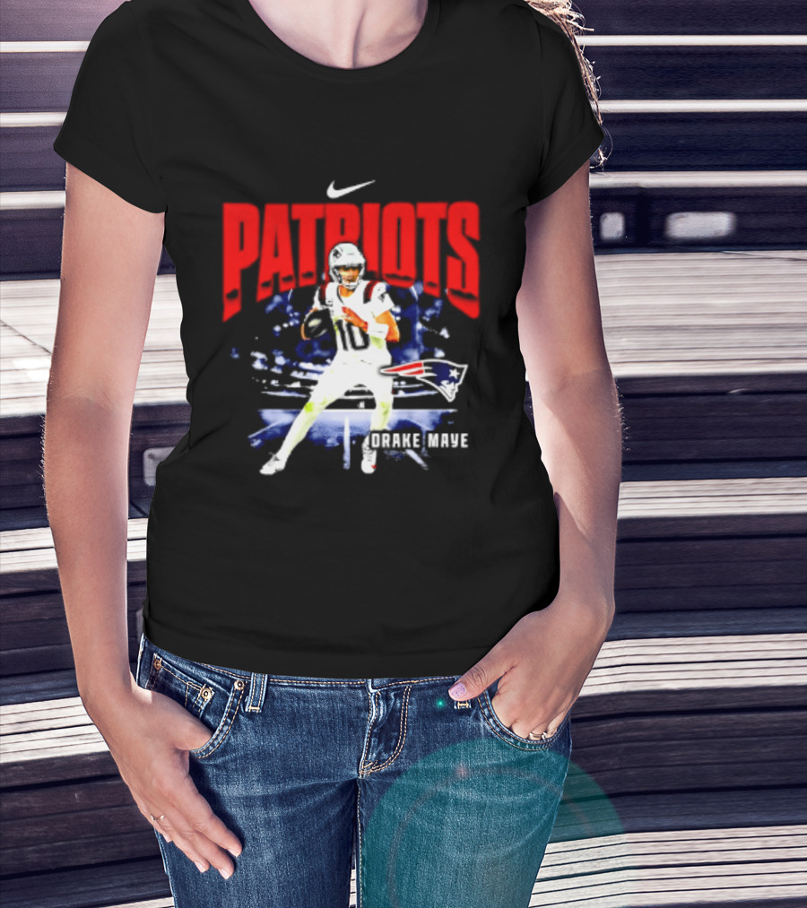 Nike Patriots Drake Maye Football Player Max90 T-Shirt