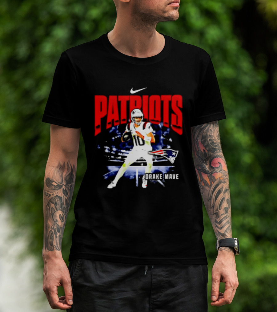 Nike Patriots Drake Maye Football Player Max90 T-Shirt