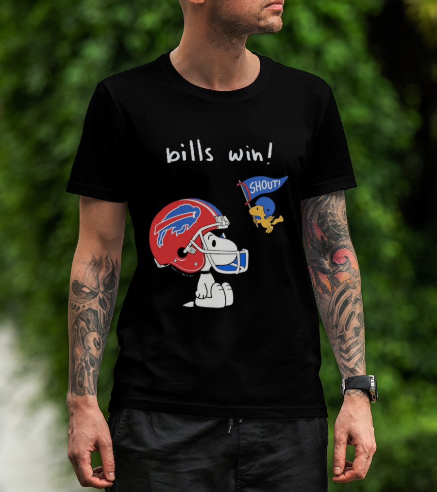 Snoopy Woodstock Buffalo Bills Win Shout Football T-Shirt
