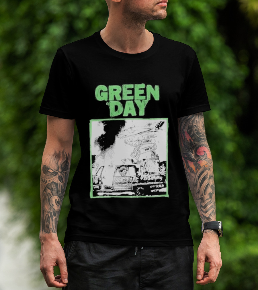 Green Day Riot Trio Vintage Sketch T-Shirt