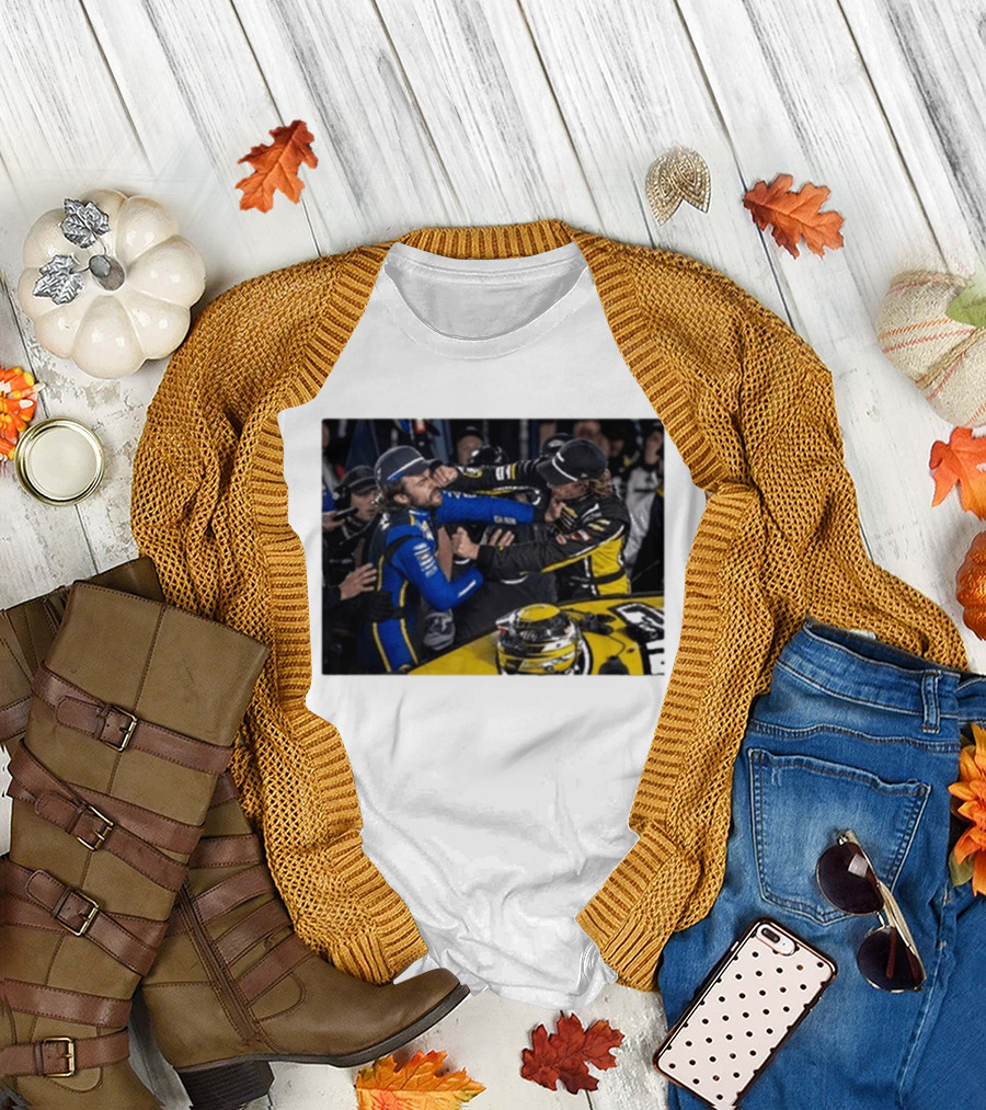 Carson Hocevar Vs Ryan Blaney NASCAR Fight Racing Rivalry Scene T-Shirt
