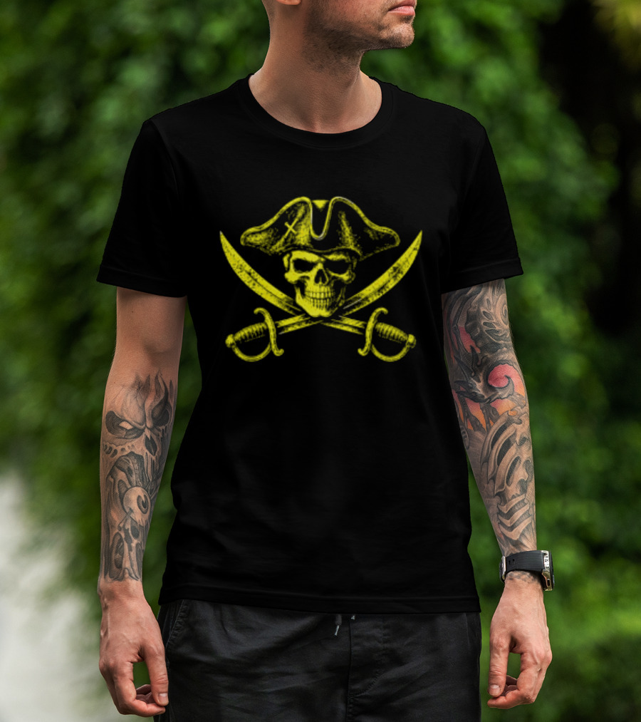 Pirate Skull Crossed Swords Crossbones Yellow T-Shirt