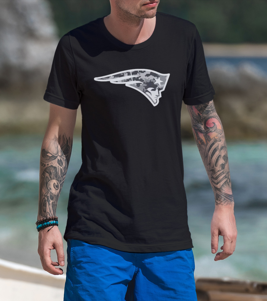 New England Patriots 2026 Salute To Service Camo Patriots Head T-Shirt