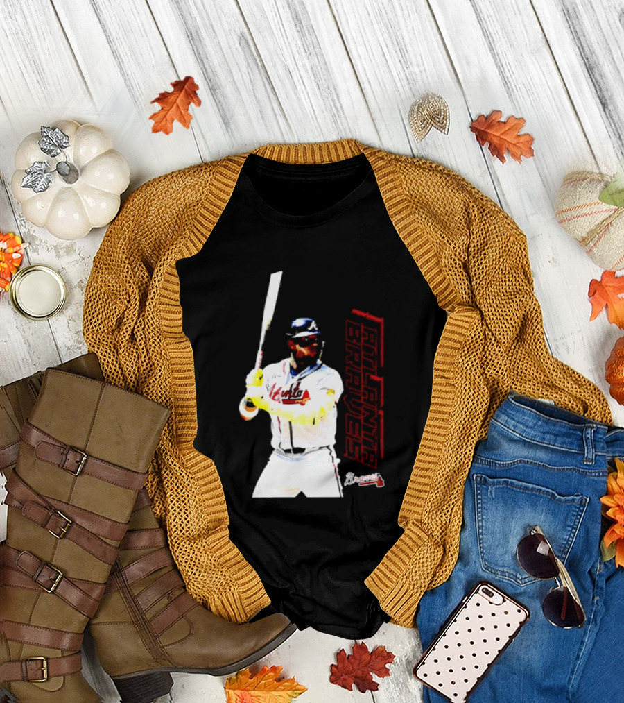 Ronald Acuña Jr Atlanta Braves Swing Action Baseball Player T-Shirt