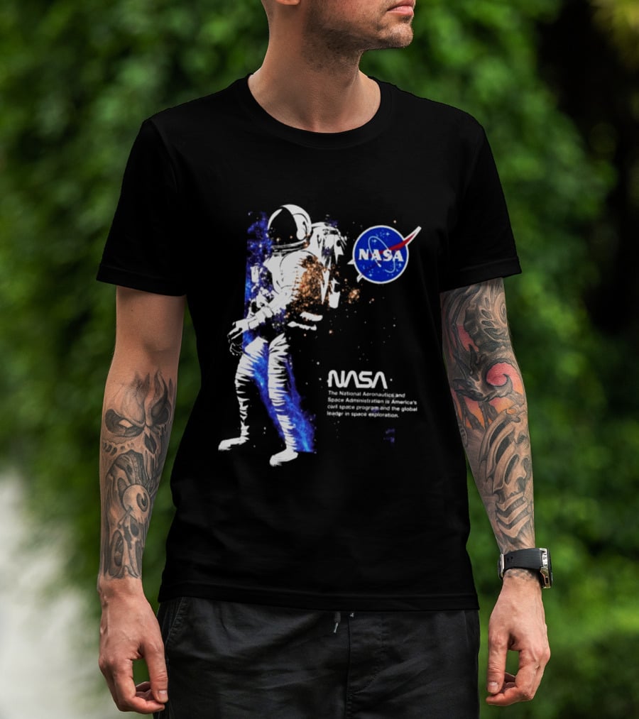 Alpha Industries NASA Astronaut Essential Space Exploration T-Shirt
