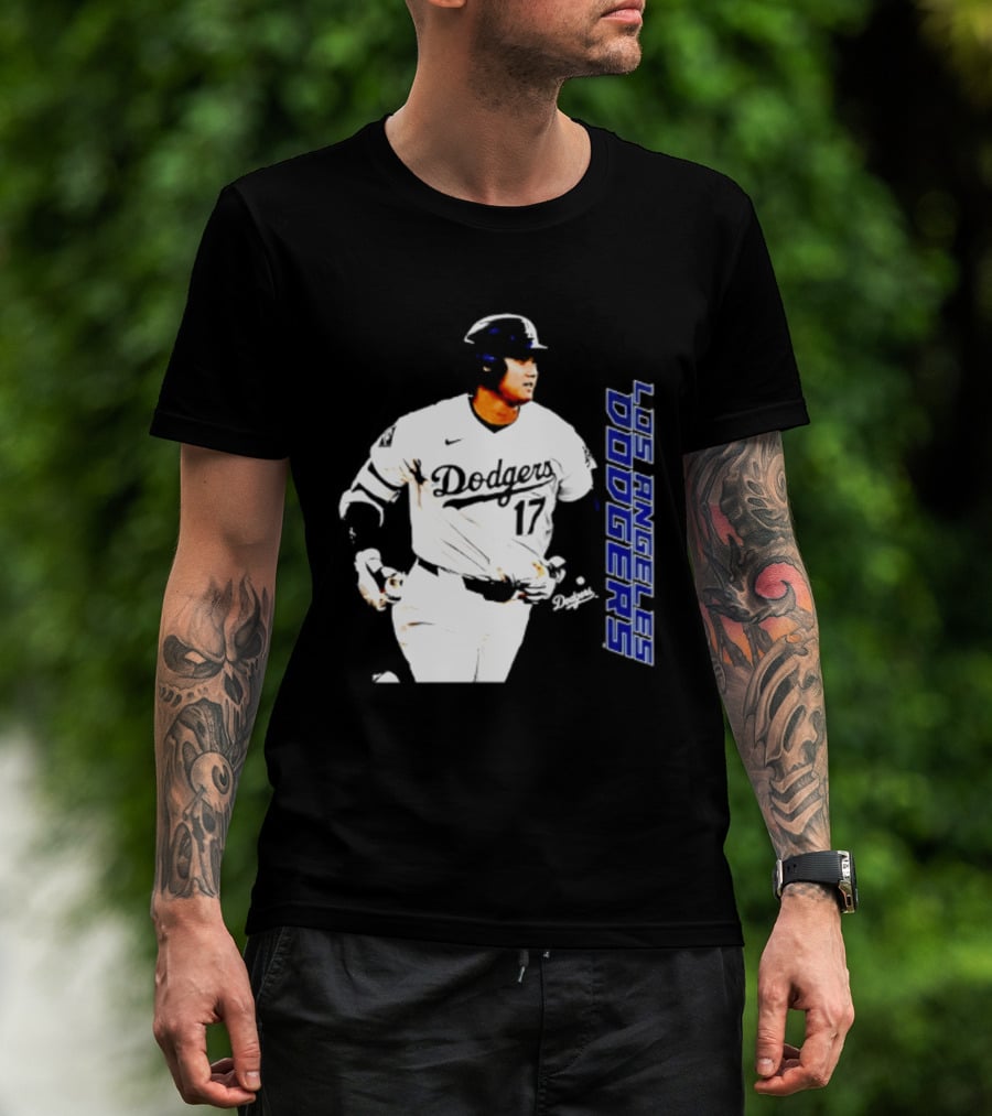 Shohei Ohtani Los Angeles Dodgers MLB Swing 17 T-Shirt