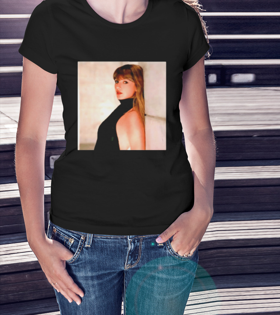I'm Sorry, I Don't Know Who This Is Based On The Image Alone. T-Shirt