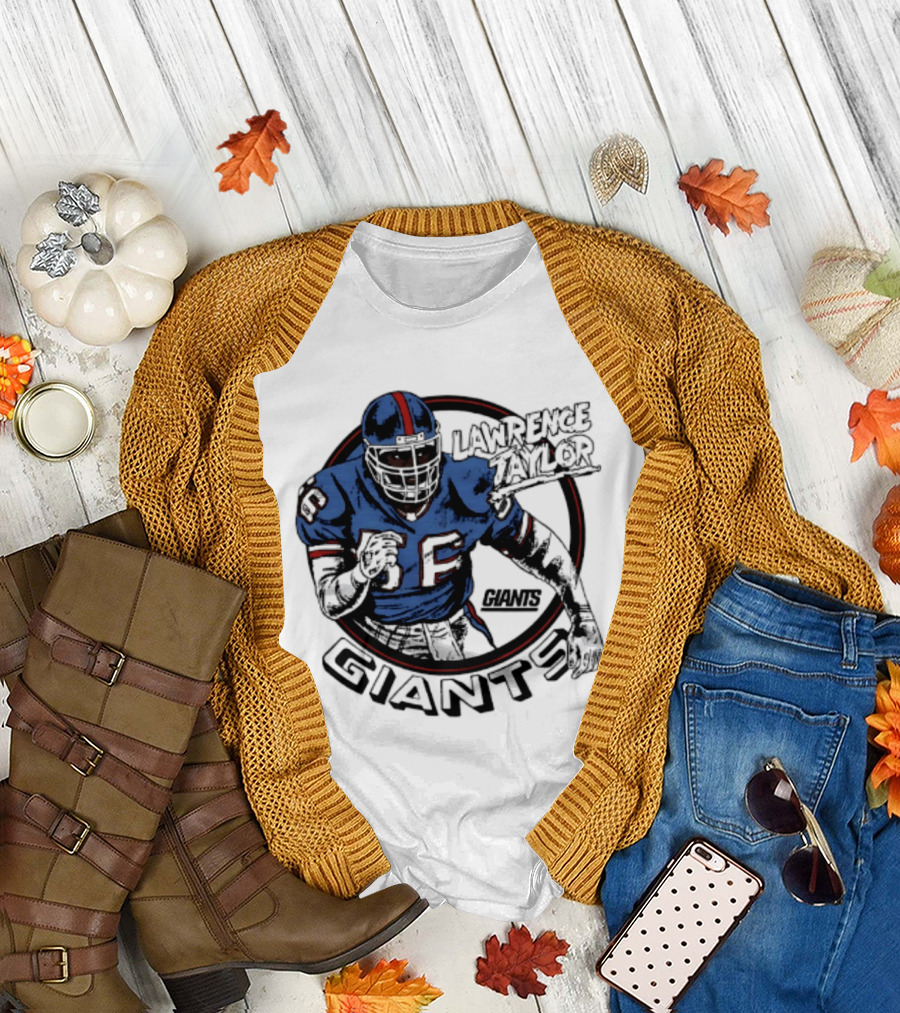 New York Giants Lawrence Taylor Football Player Vintage Pose T-Shirt