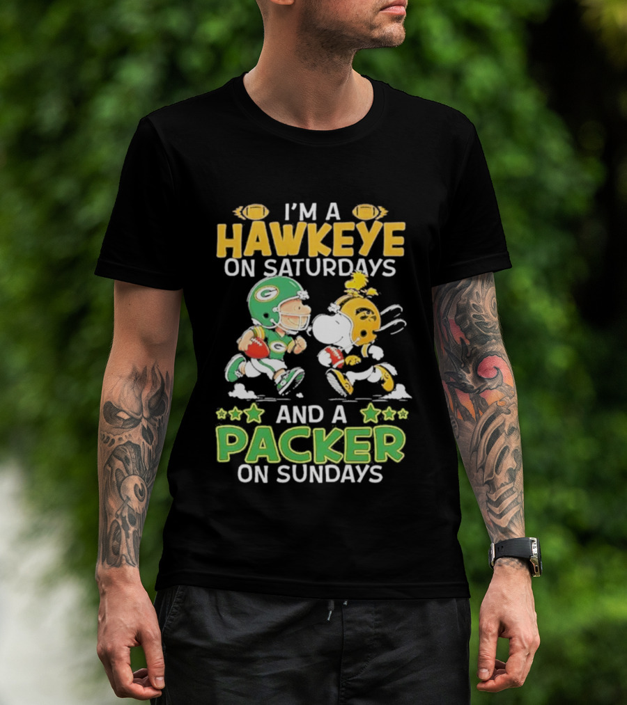 Peanuts I Am A Hawkeye On Saturdays And A Packer On Sundays T-Shirt