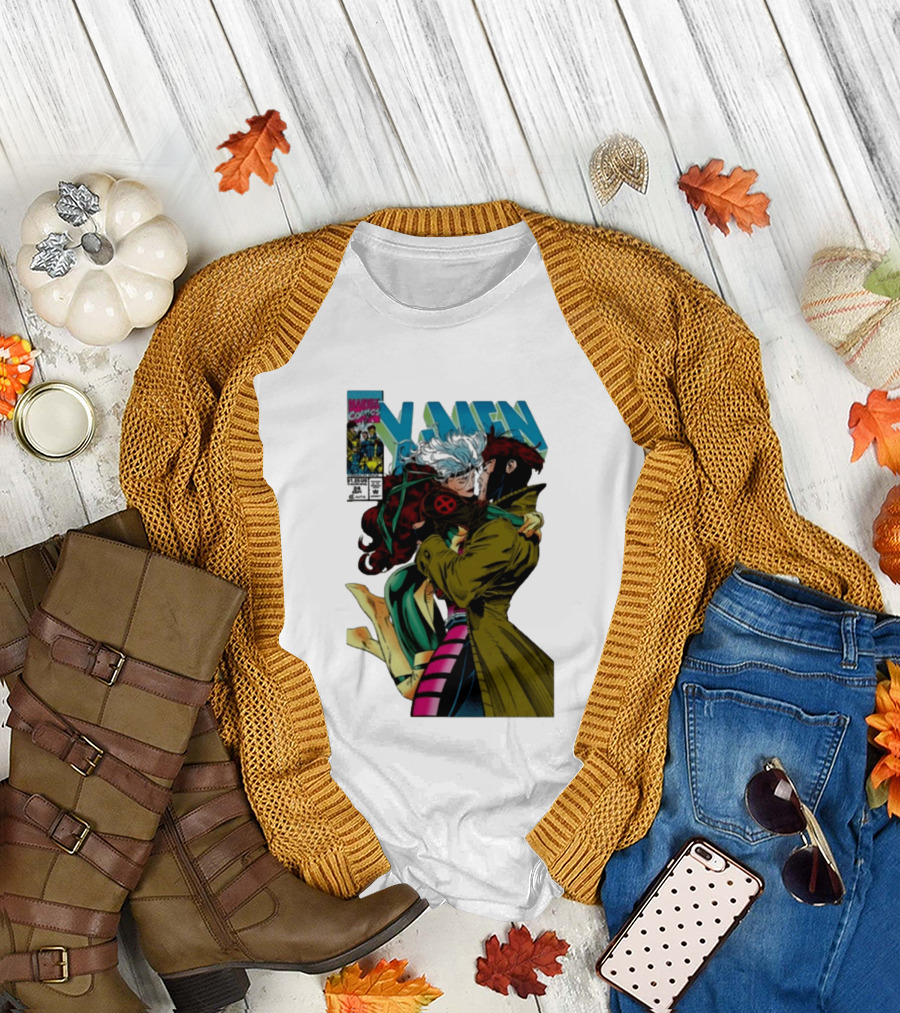 Marvel Comics X Men Gambit And Rogue Kiss Cover Comfort Colors Adult T-Shirt