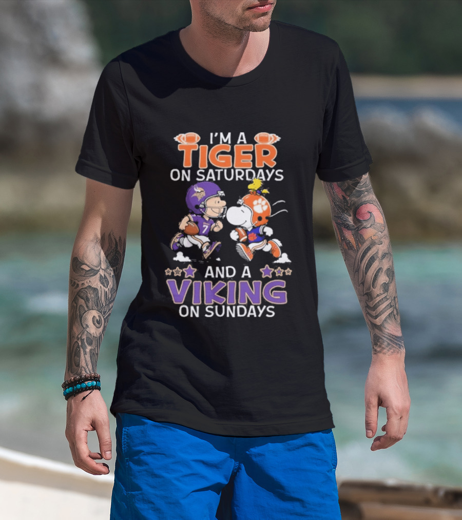 I'm A Tiger On Saturdays And A Viking On Sundays Charlie Brown And Snoopy Football Fan Days T-Shirt