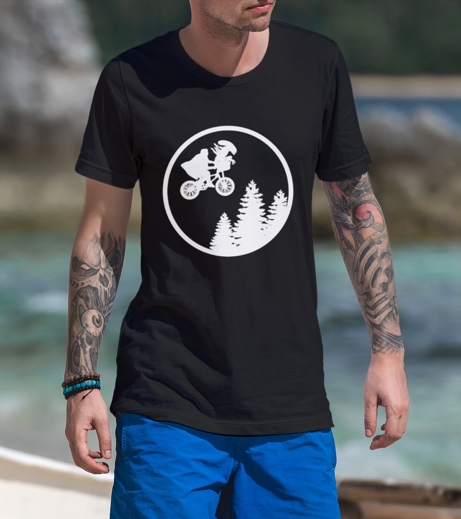 Alien On Bicycle With Trees In Circle Flying Scene 2026 T-Shirt