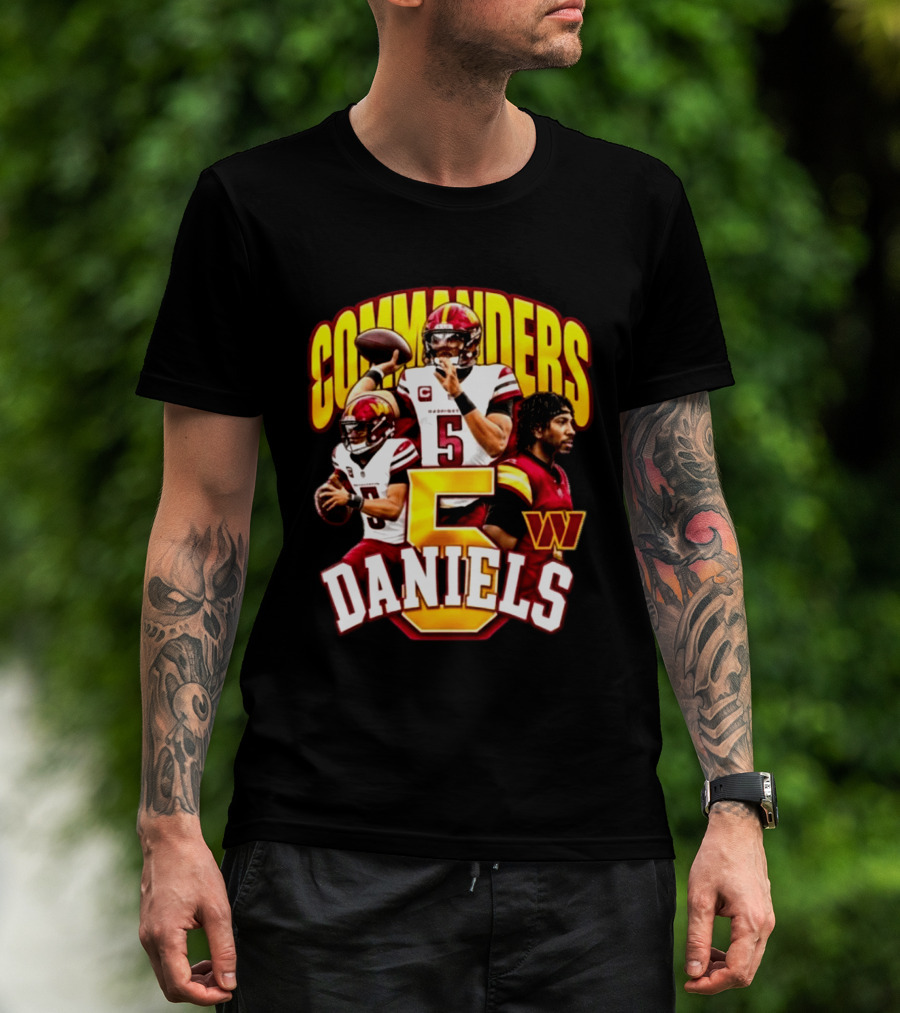 Commander Football Number 5 Jayden Daniels W T-Shirt