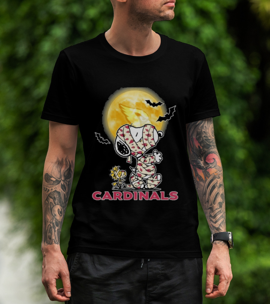Arizona Cardinals Snoopy Woodstock Halloween Holiday 2026 Moon Bats T-Shirt