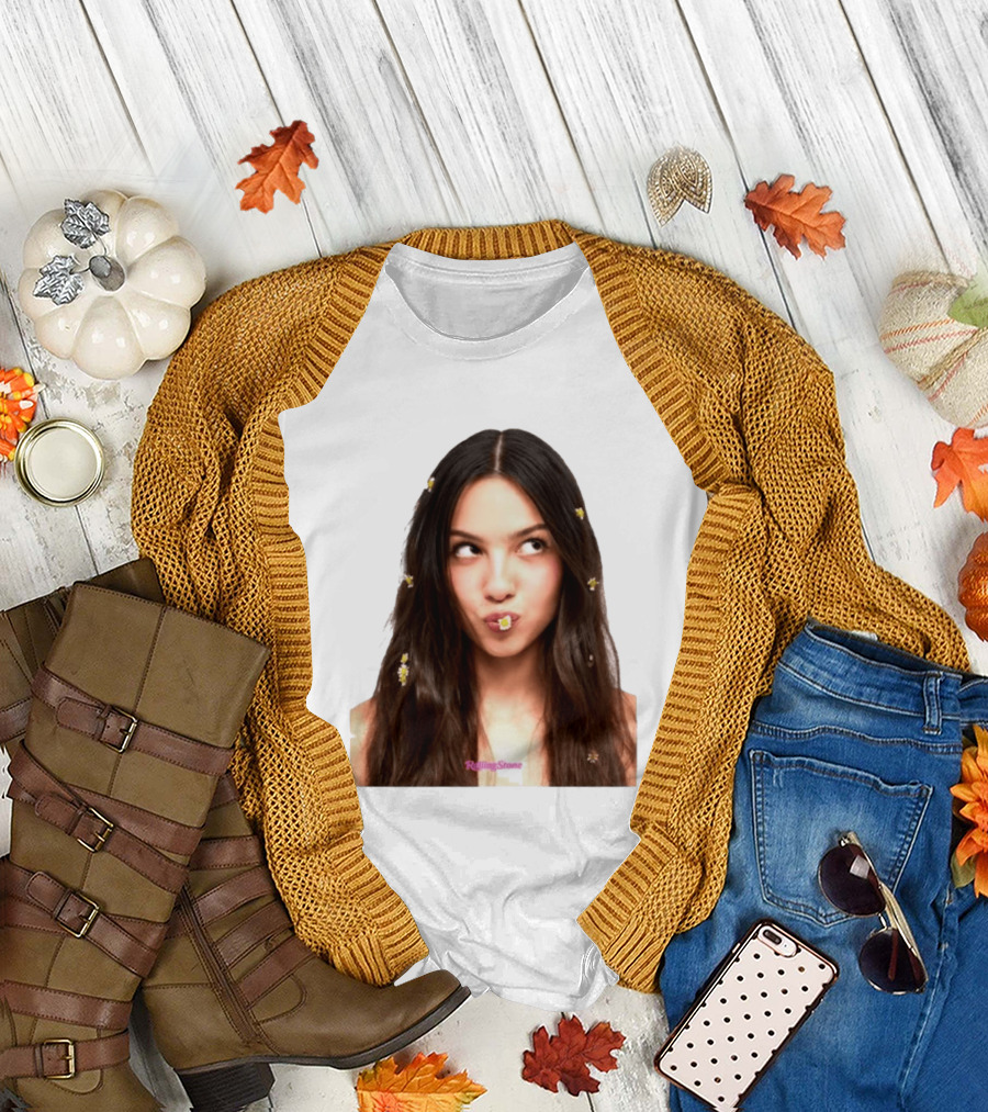 Olivia Rodrigo Rolling Stone Digital Exclusive Photo With Daisy Accents T-Shirt