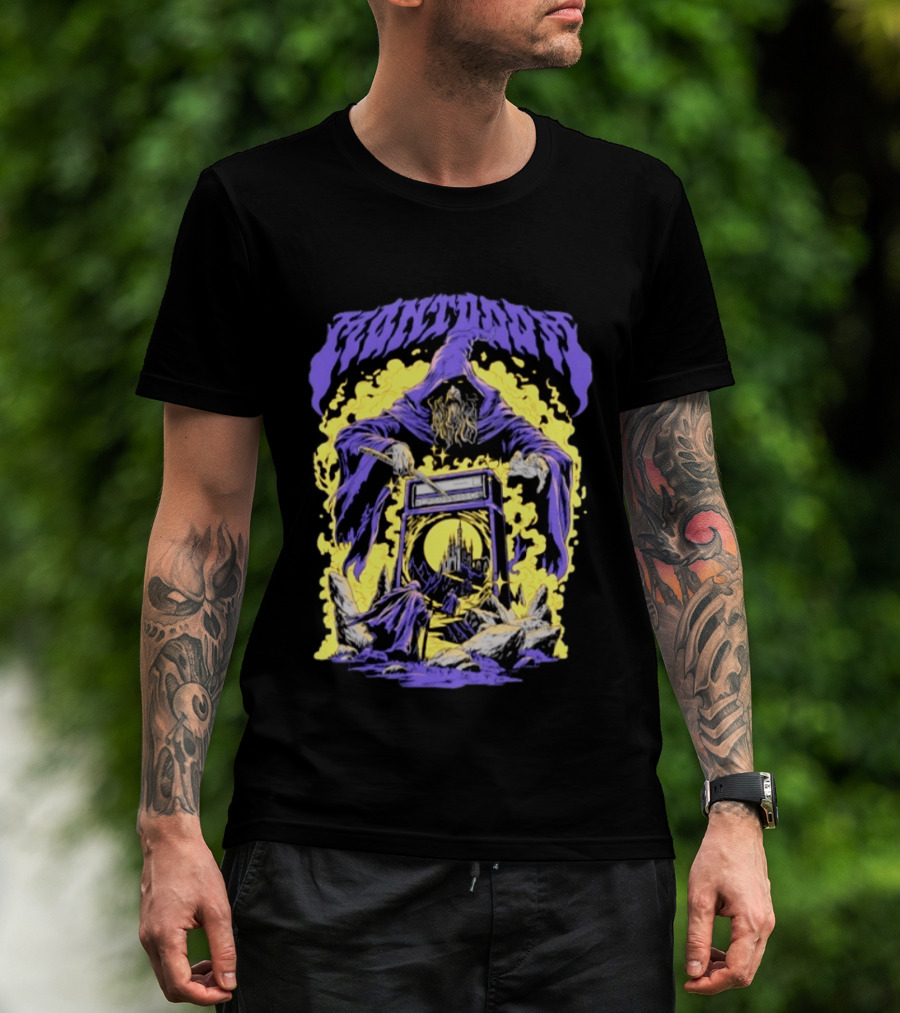 Mantdar Wizard With Castle And Guitar Amplifier Magic Explosion T-Shirt
