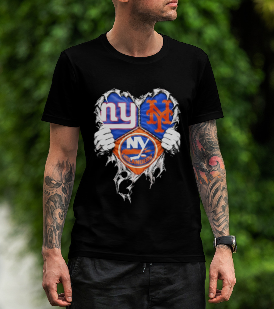 New York Giants Mets Islanders Heart Scratch T-Shirt