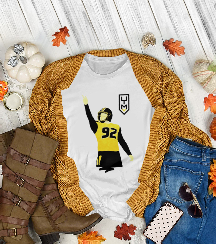 Harrison Mevis 92 Los Angeles Rams The Thiccer Kicker Football Player Quarterback Iconic Celebratory Pose T-Shirt