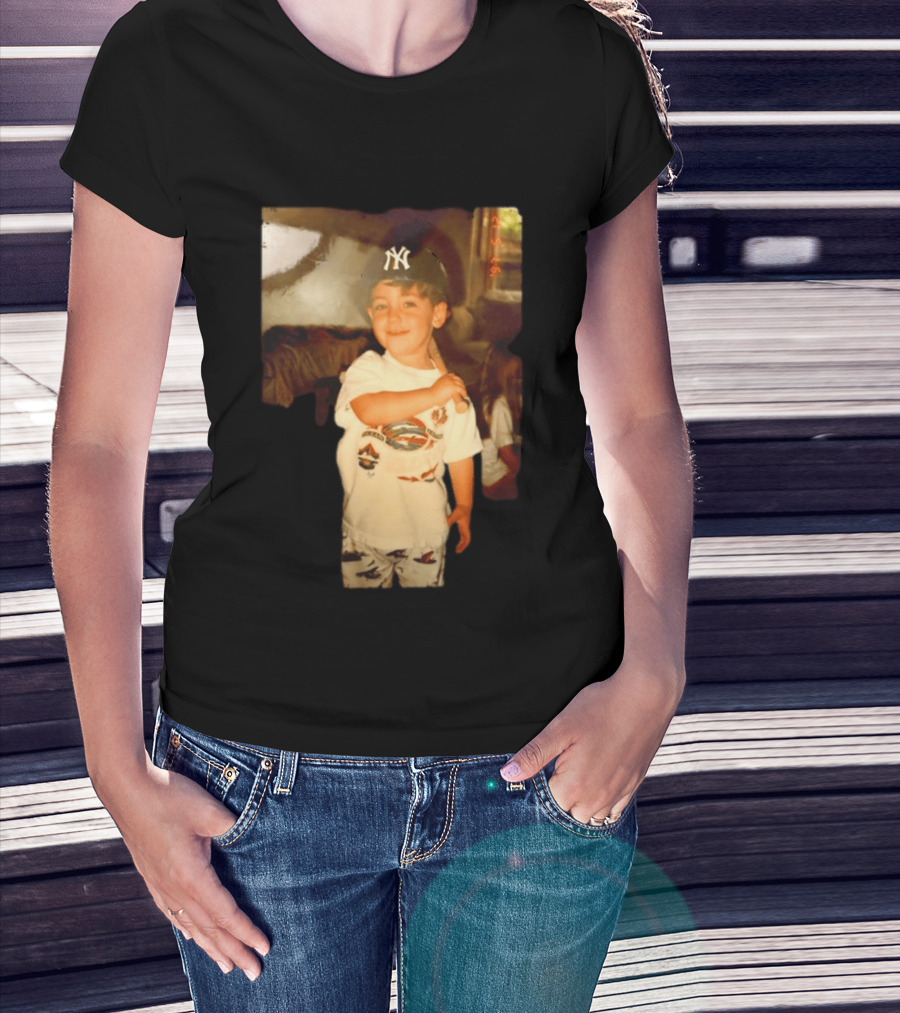 Cody Bellinger Young Yankee Fan Childhood Photo New York Yankees Cap T-Shirt