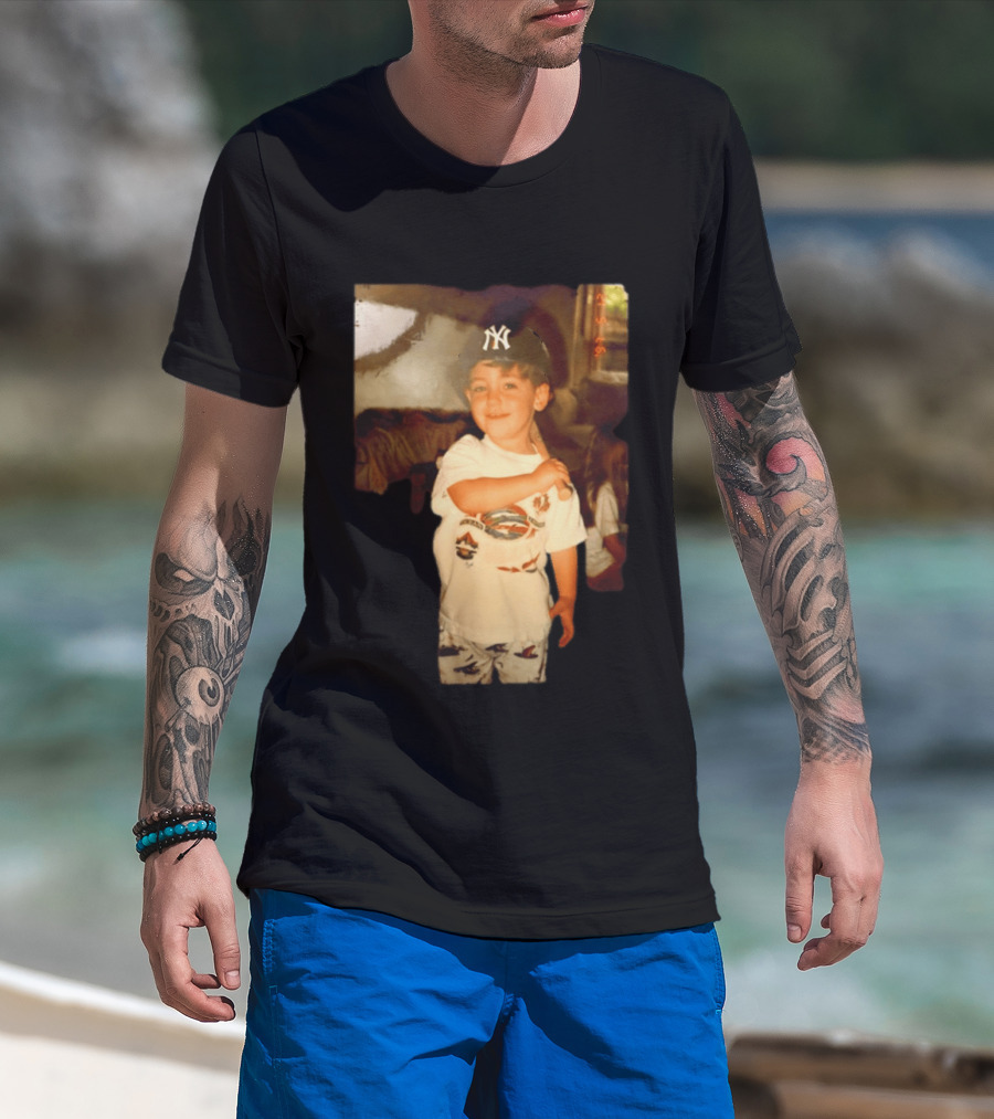 Cody Bellinger Young Yankee Fan Childhood Photo New York Yankees Cap T-Shirt