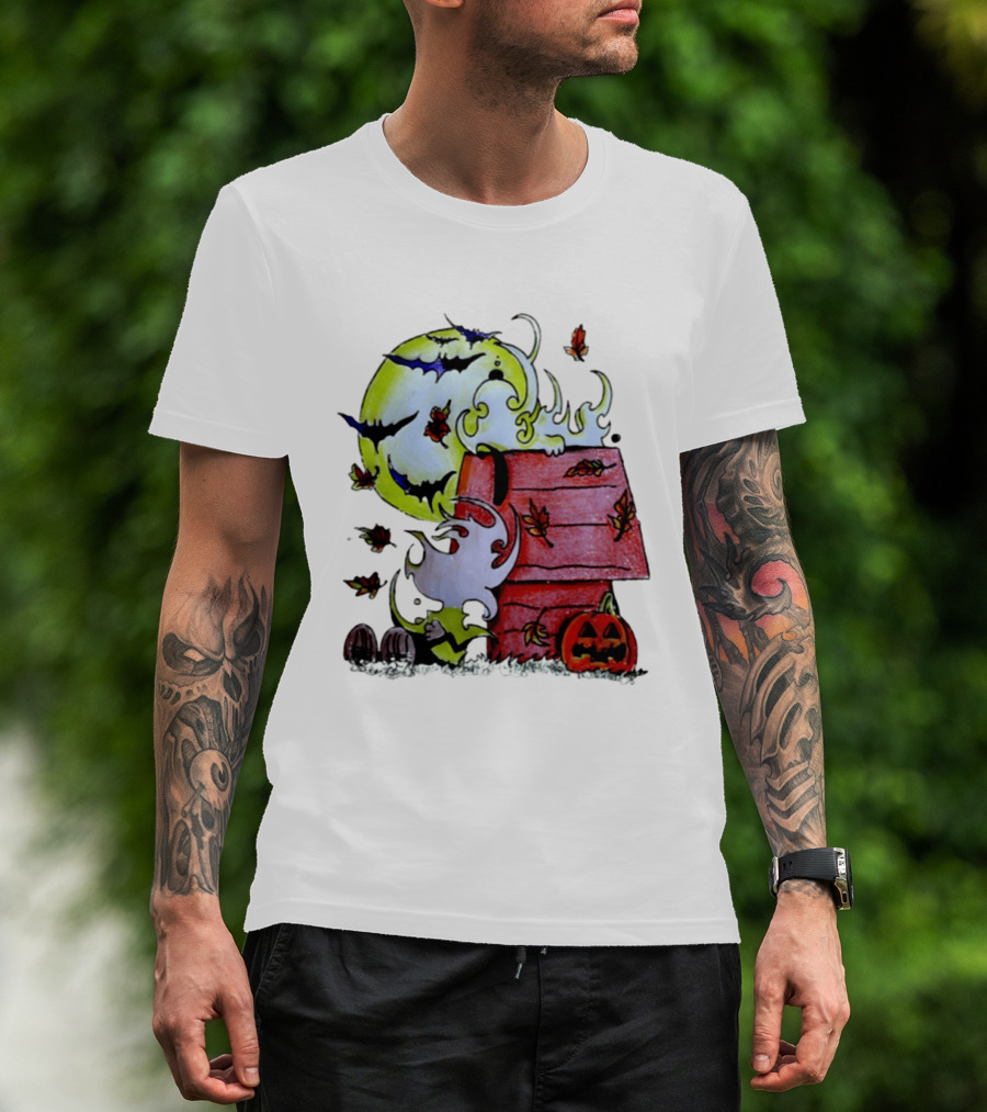 Snoopy Halloween Peanuts Moon Pumpkin Bats And Leaves T-Shirt