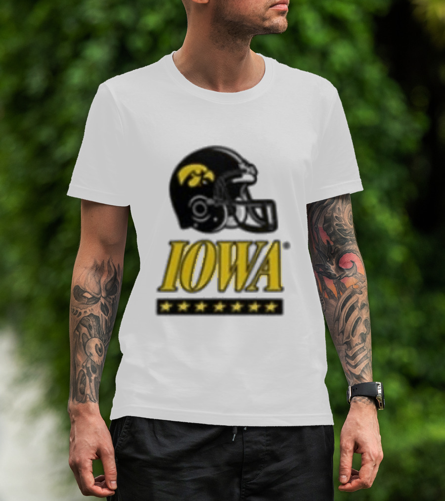 Iowa Hawkeyes Helmet 2026 ESPN College Gameday Runner T-Shirt