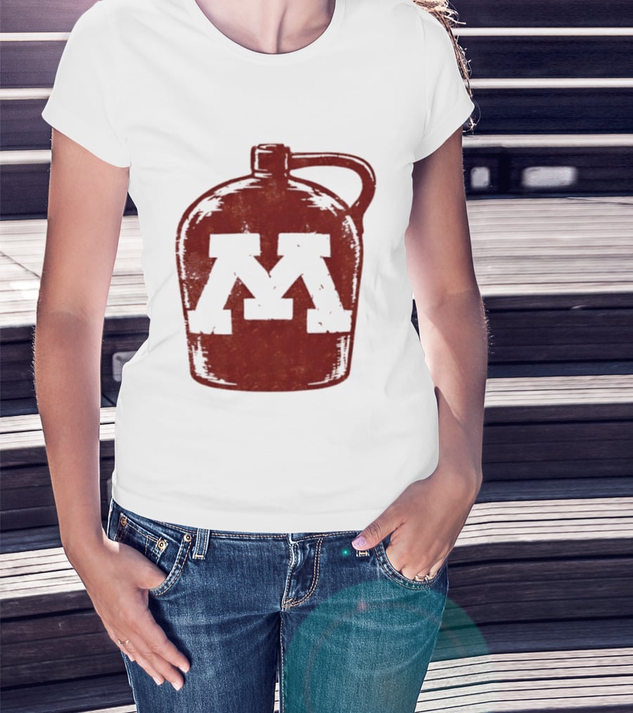 Minnesota Golden Gophers Football Jug M T-Shirt