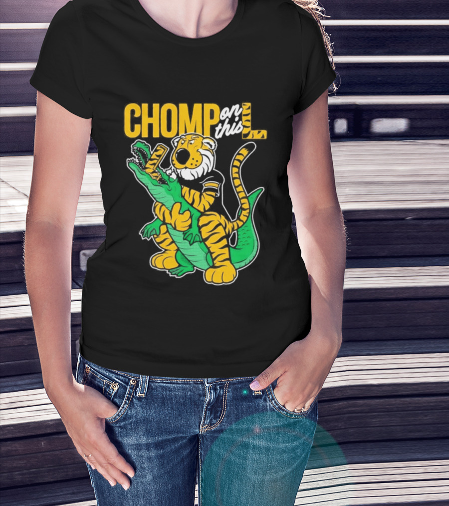 Missouri Chomp On This L Tiger And Alligator Face Off T-Shirt