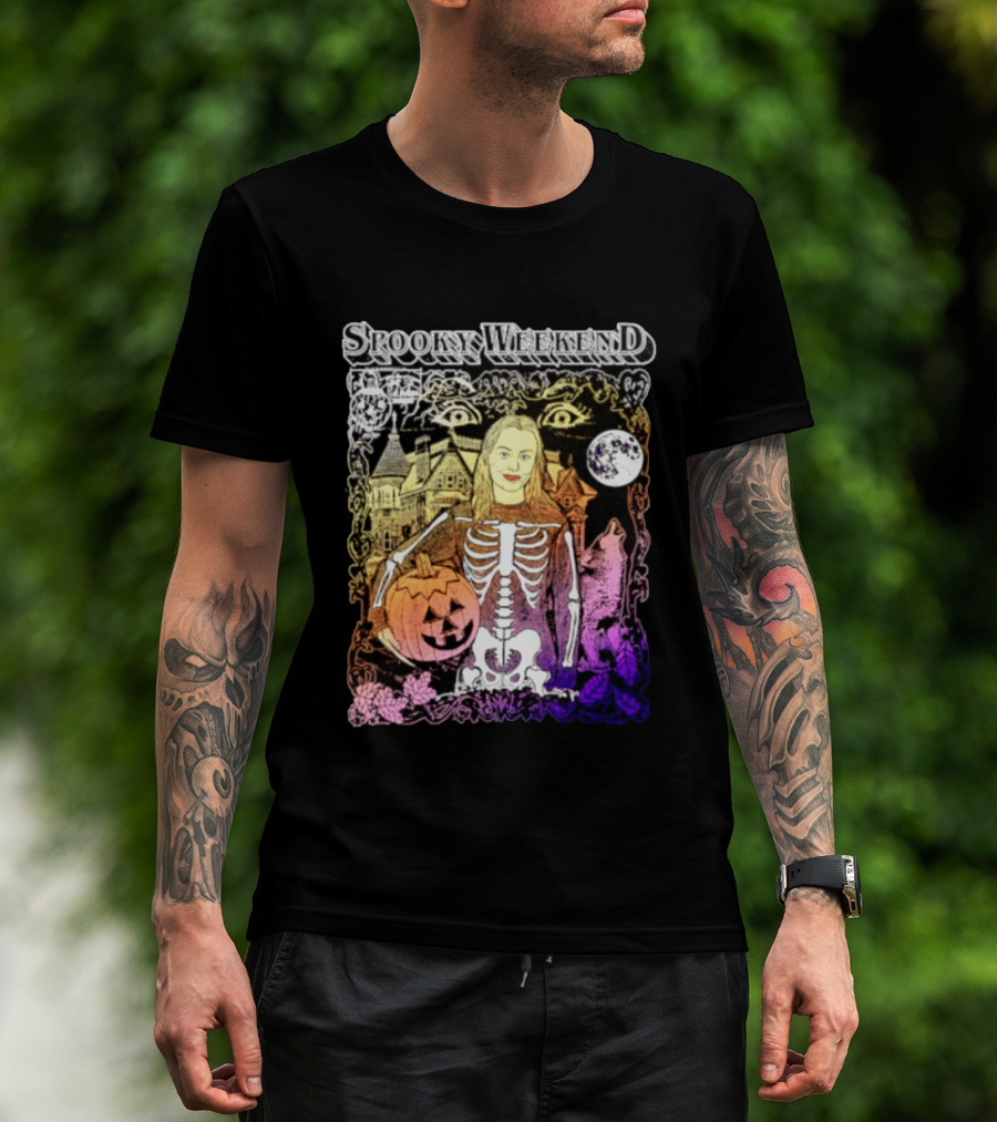 Spooky Weekend Skeleton Pumpkin Haunted House Halloween Magic Moonlit Night T-Shirt