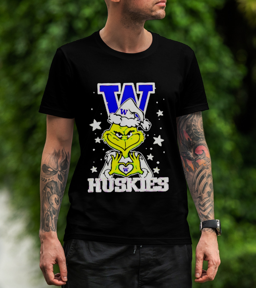 Washington Huskies Grinch Santa Hat Christmas Heart Hands W Monogram T-Shirt