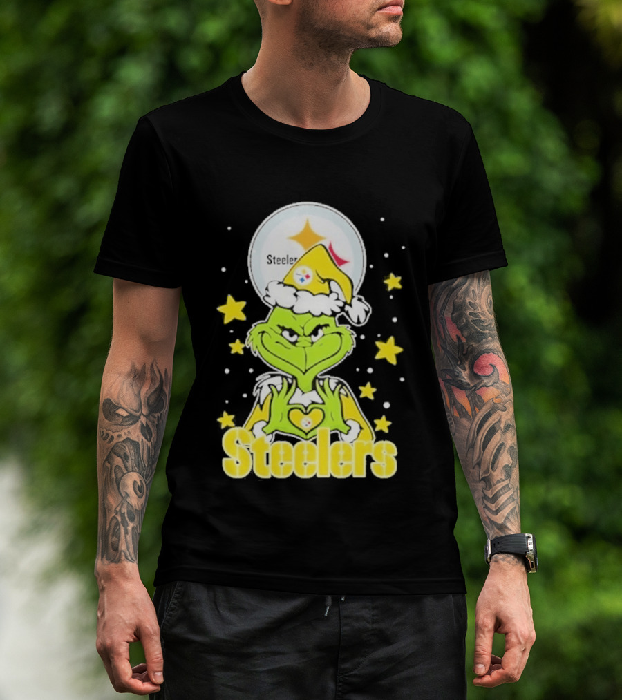 Pittsburgh Steelers Grinch Christmas Love Hands 2026 Football T-Shirt