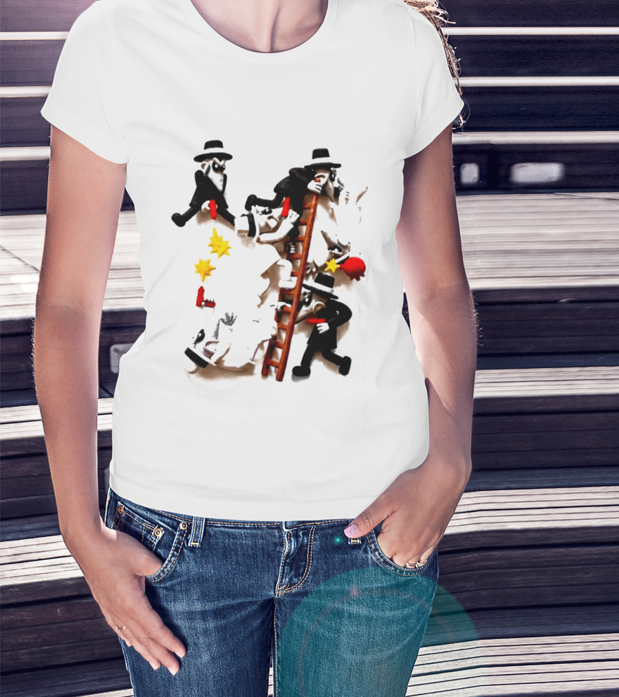 Spooky Woods Spy Ladder 2026 Comic Stars T-Shirt