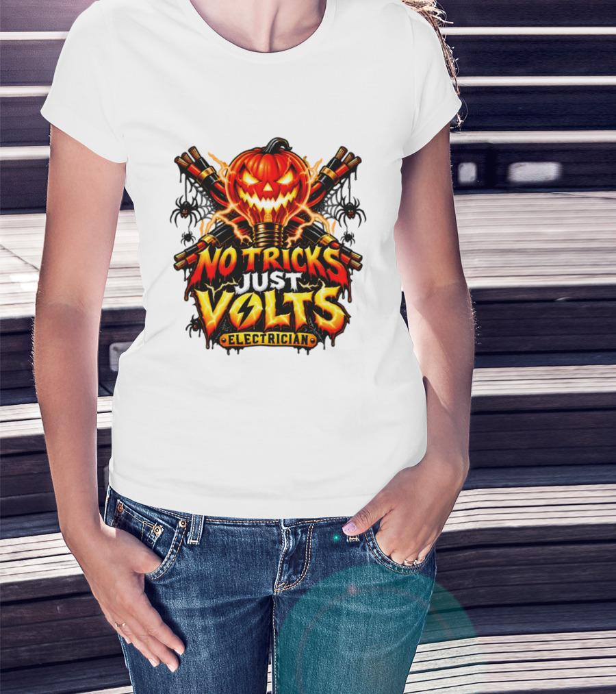 No Tricks Just Volts Electrician Pumpkin Halloween T-Shirt