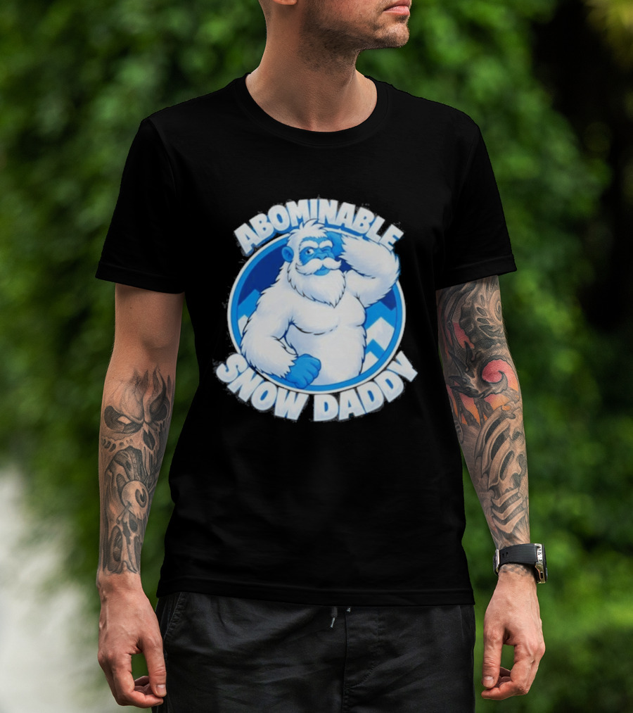 Abominable Snow Daddy Yeti Bigfoot Sasquatch Ice Blue Circle T-Shirt