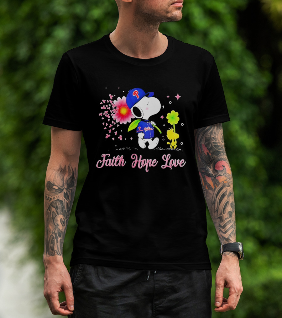 Philadelphia Phillies Snoopy Faith Hope Love Breast Cancer Awareness T-Shirt