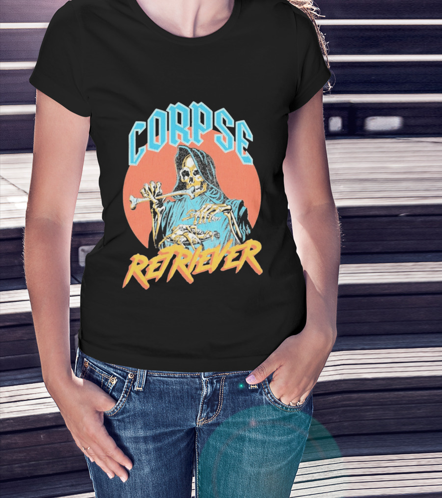 Corpse Retriever Skeleton With Hood And Bone T-Shirt