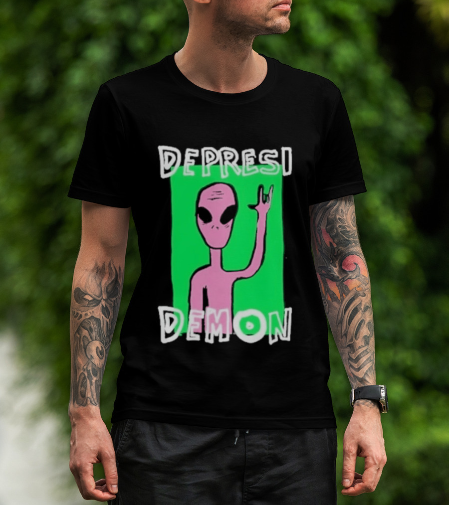 Depresi Demon Pink Alien Rock On Meme T-Shirt