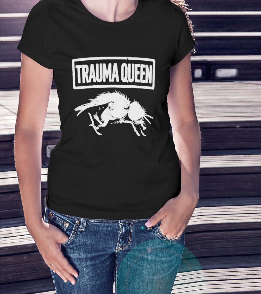 TRAUMA QUEEN Insect Sketch T-Shirt