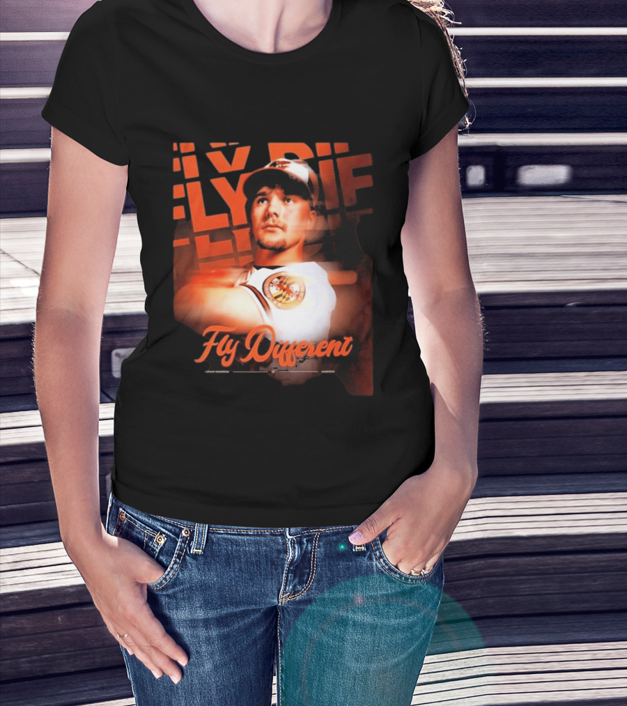Gunnar Henderson Orioles Fly Different Baltimore Baseball T-Shirt