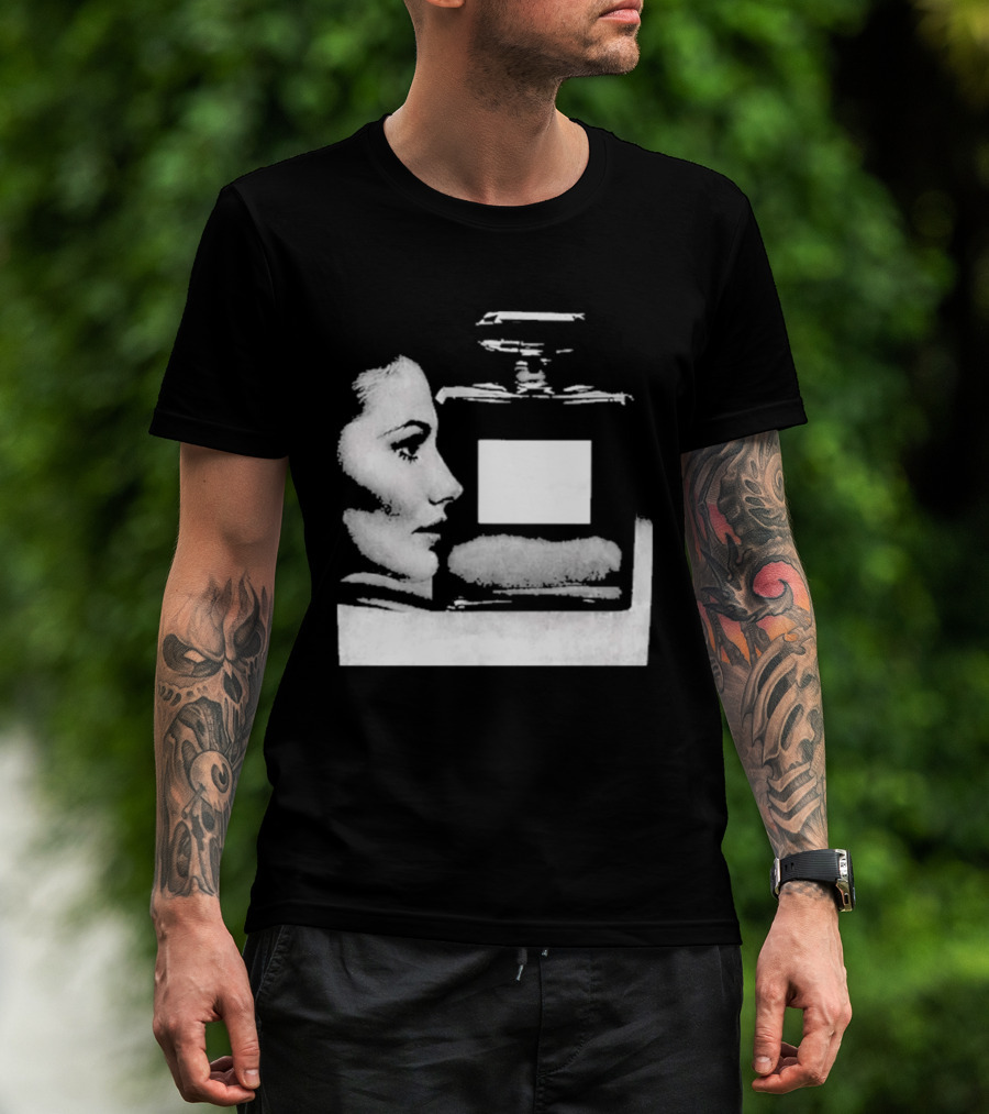 Jungkook GOD SELECTION XXX Perfume Bottle T-Shirt