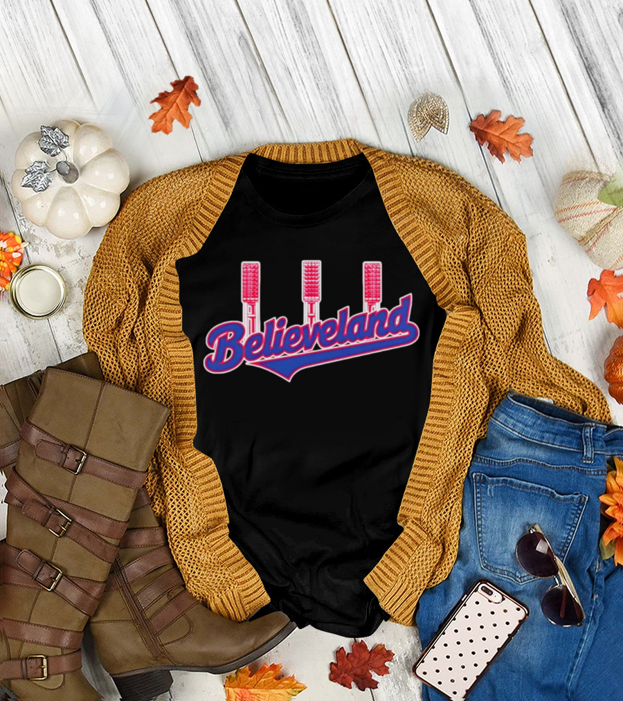 Cleveland Guardians Believeland City Skyline With Retro Baseball Bat Landmarks T-Shirt