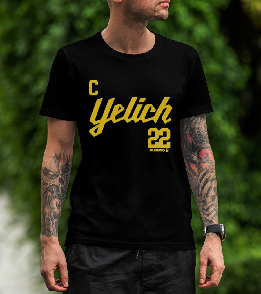 Yelich 22 Captain Players Milwaukee Brewers Baseball MLB T-Shirt