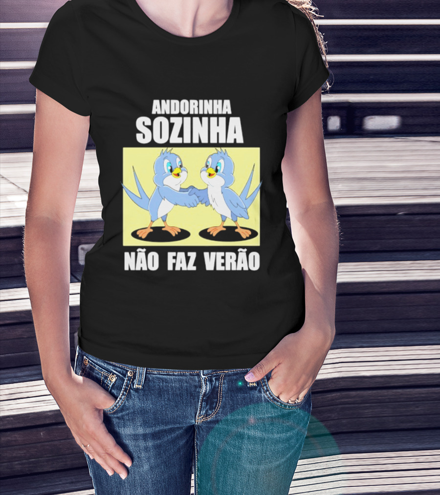 Andorinha Sozinha Não Faz Verão Handshake Birds T-Shirt