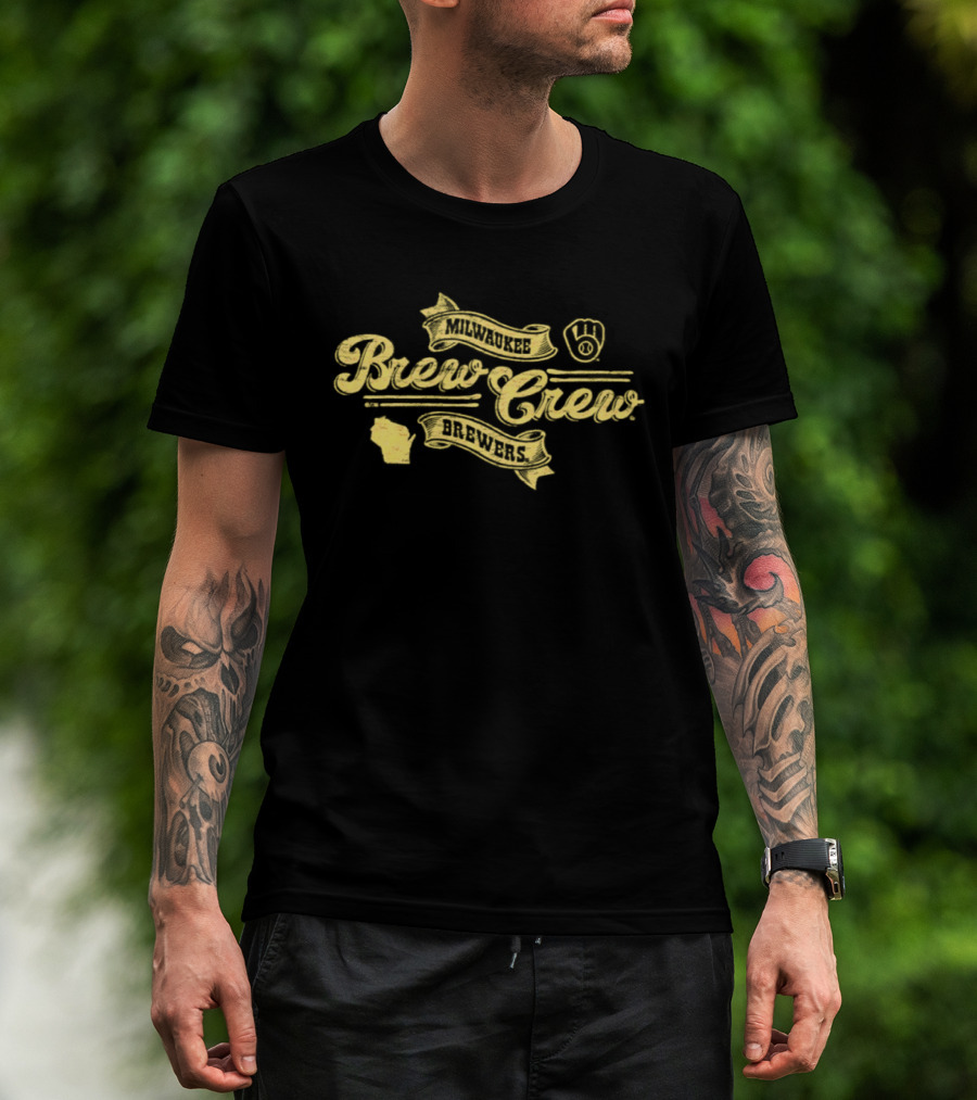 Milwaukee Brewers Brew Crew Baseball Glove Logo Wisconsin State T-Shirt