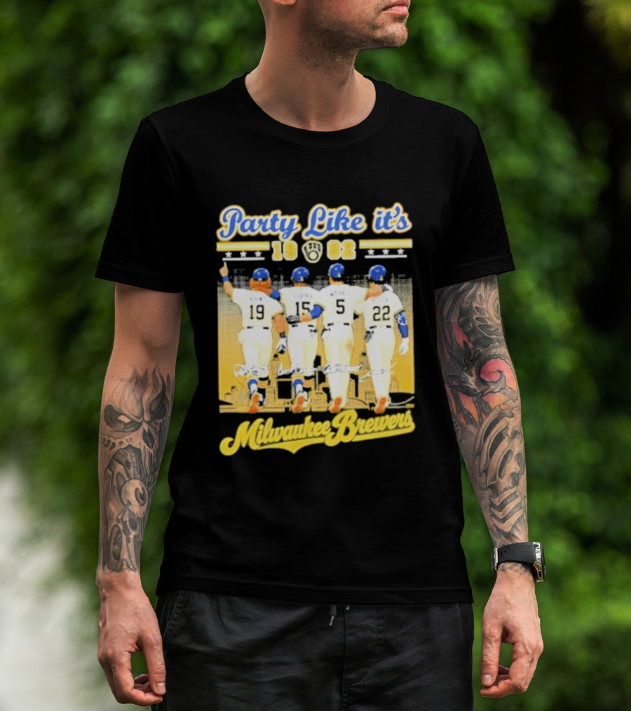 Party Like It's 1982 Milwaukee Brewers City Skyline Signatures T-Shirt