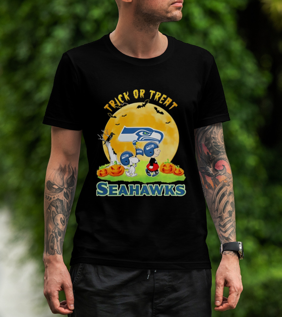 Seattle Seahawks Peanuts Trick Or Treat Halloween Abbey Road 2026 T-Shirt